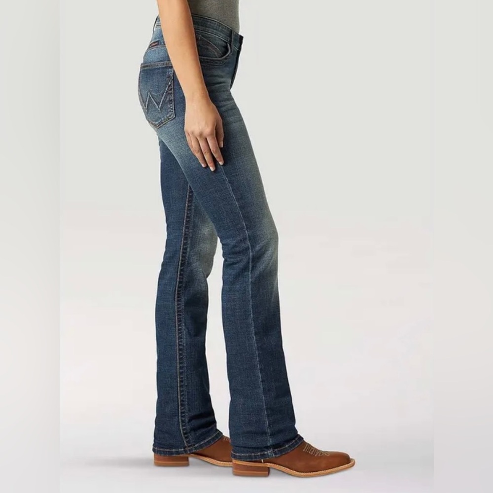 Wrangler The Ultimate Riding Ladies Jeans - Willow Size 5 Length 34 Bootcut